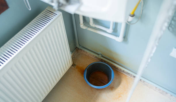 Best 24/7 water damage repair  in Garrison, ND